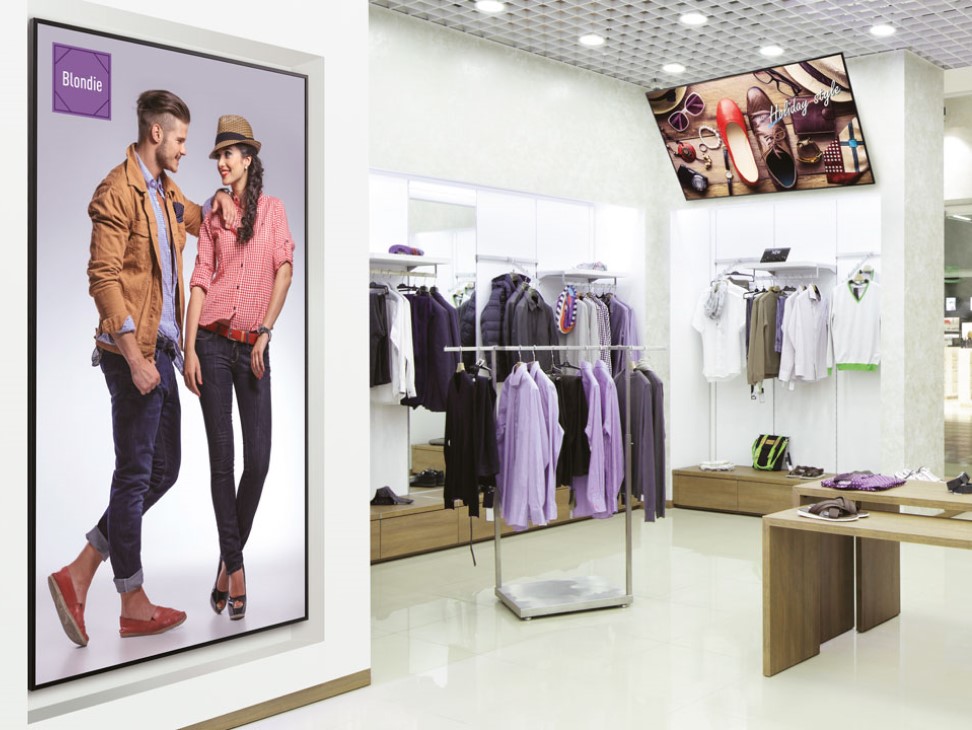 retail digital signage